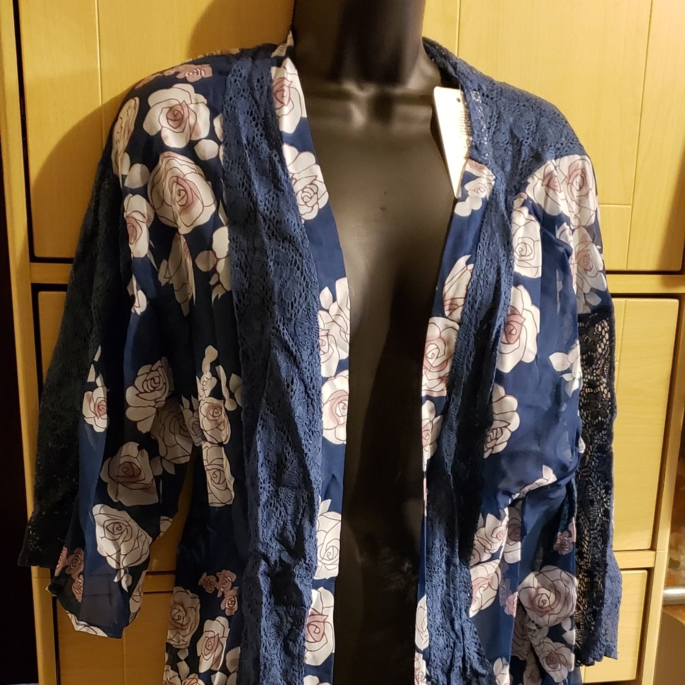 New with tags. Ladies open cardigan top